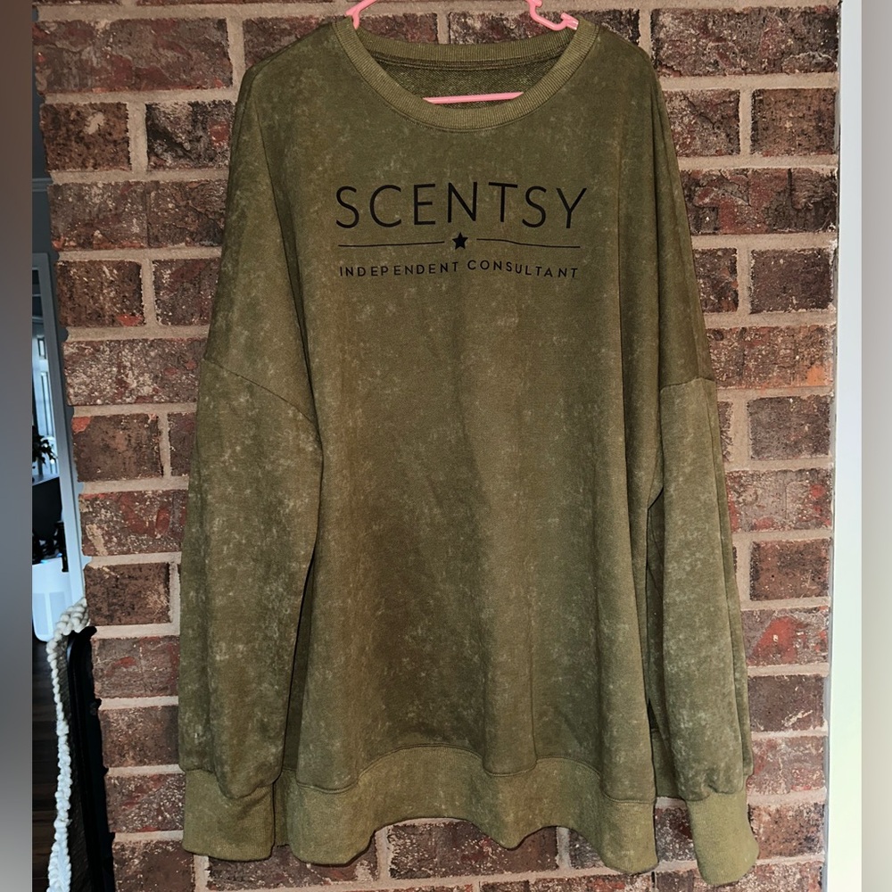 SCENTSY INDEPENDENT CONSULTANT Drop Sleeve Sweater